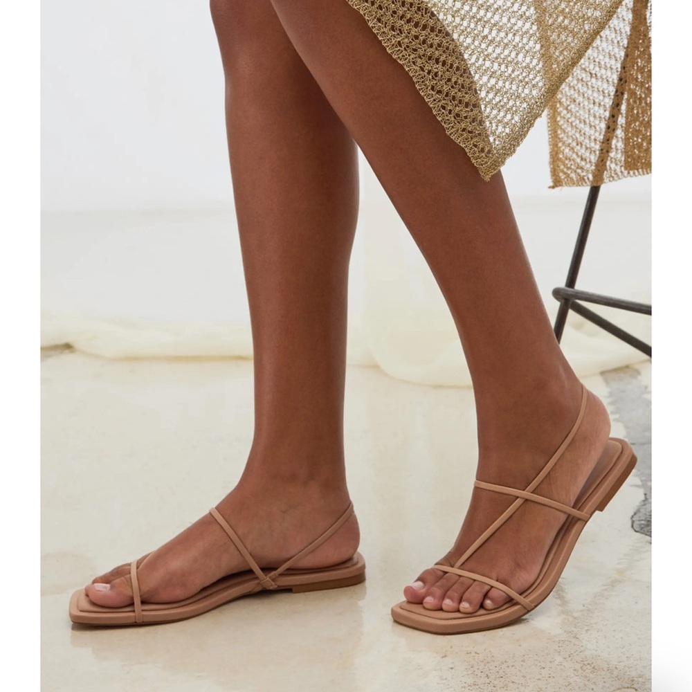 NWT Steve Madden Sandals